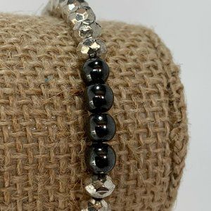 NWT Styled by Christa handmade sterling silver and onyx stretch bracelet